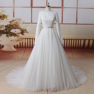 Satin & Tulle Bride Wedding Dresses & Bridal Gowns