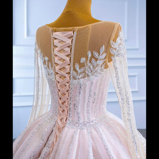 Robe de mariée de luxe à manches longues et perles