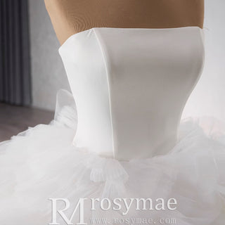 Luxury Ruffled Overskirt Ball Gown Wedding Dress Strapless Bridal Gown