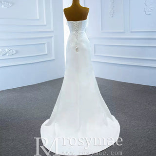 Sweetheart Sheath Satin Modern Butterfly Wedding Dress with Leg Slit