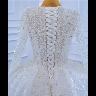 Long Sleeve Ball Gown V-neck Wedding Dress with Beaded Pearl