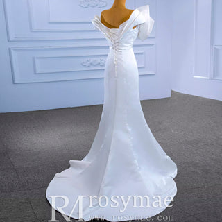Chic Satin Wedding Dress Fit and Flare with Flowers