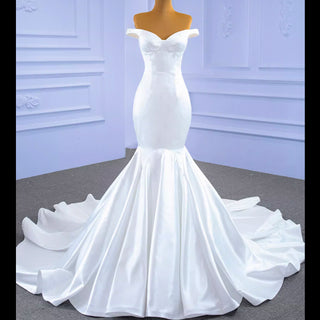 Simple Satin Trumpet Wedding Dress with Off the Shoulder