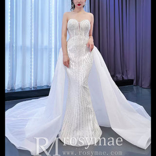 Vestido de novia de sirena con escote en forma de corazón y falda desmontable con cuentas