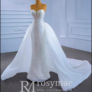 Robe de mariée sirène à col en cœur avec gaine perlée et jupe amovible