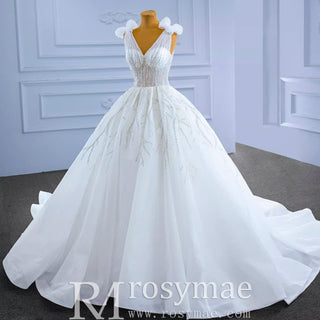 Luxury Tulle Ball Gown Wedding Dresses with V-neck