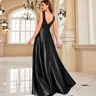 Long Maxi Dress Formal Prom Gown With V-Neckline And Pockets