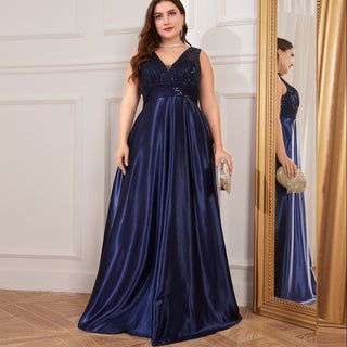 Long Maxi Dress Formal Prom Gown With V-Neckline And Pockets