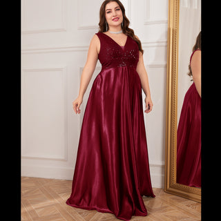 Long Maxi Dress Formal Prom Gown With V-Neckline And Pockets