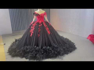 Sparkly Black Ball Gown Wedding Dress Lace Appliqued Quinceanera Gown