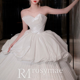 Ruffled & Tiered Skirt Ball Gown Style Wedding Dresses