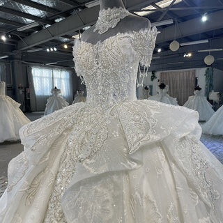 Luxury Puffy Ruffle Skirt Ball Gown Sparkly Wedding Dress