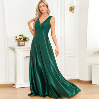 Long Maxi Dress Formal Prom Gown With V-Neckline And Pockets