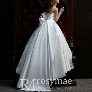 Asymmetrical Neckline Wedding Dresses with Ruffle and Ruching