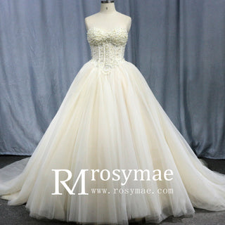 Princess-Waist-with-Luxury-Pearl-wedding-dress