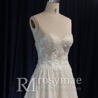 A-line Sweetheart Neckline Wedding Dress