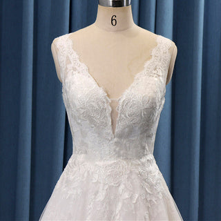 Elegant Double V Lace A-line Bridal Gowns Wedding Dresses