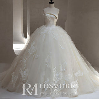 Unique Asymmetrical Neckline Strapless Wedding Dress Bridal Gown